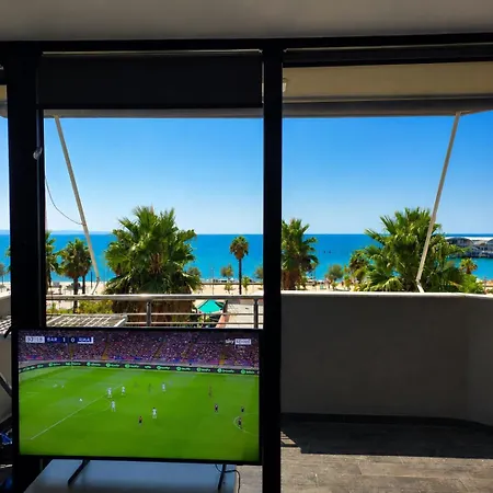 Vollga Panoramic 3br, Jacuzzi & Private Lift شقة *